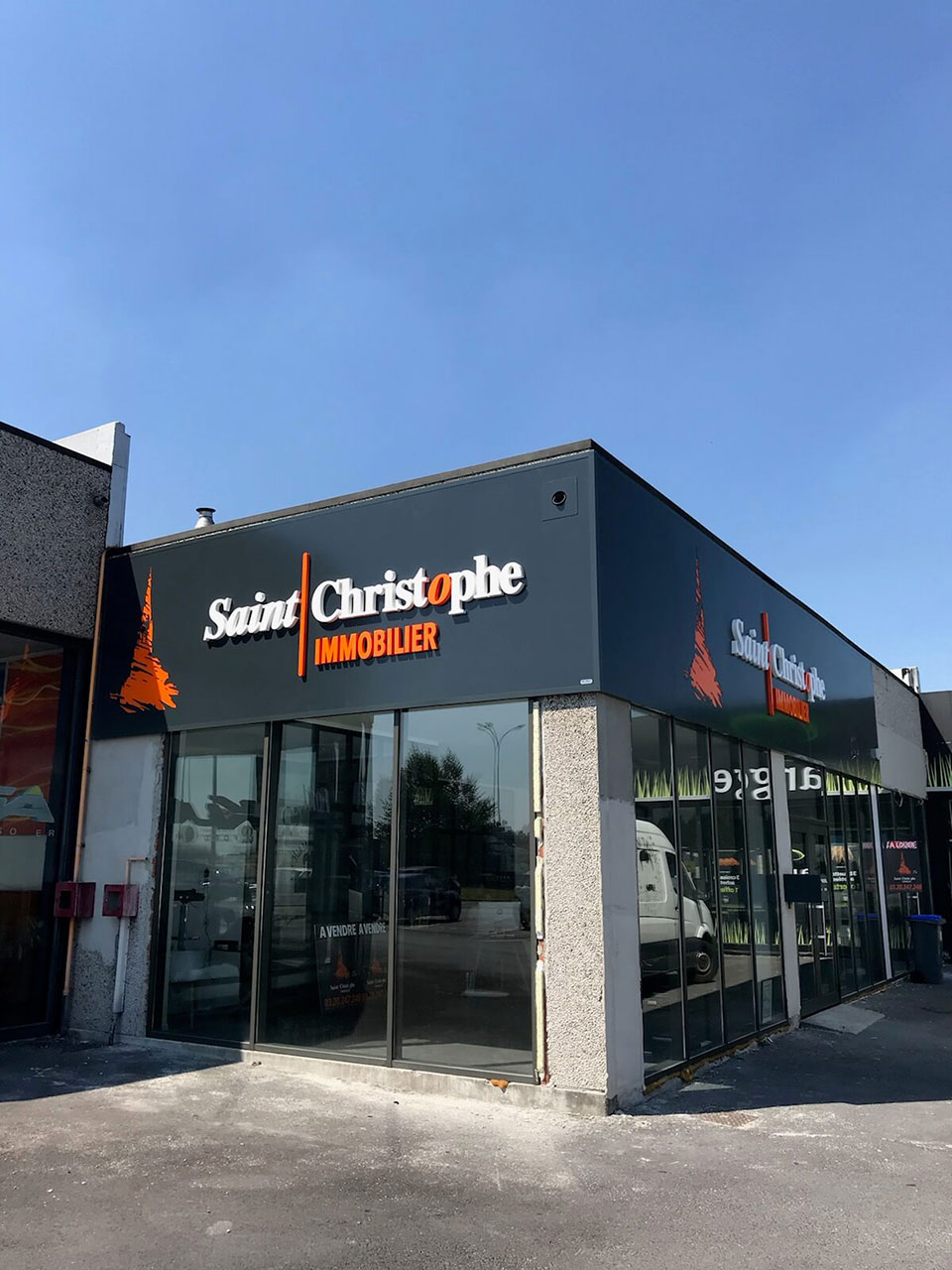 Enseignes lumineuses - Saint Christophe immobilier