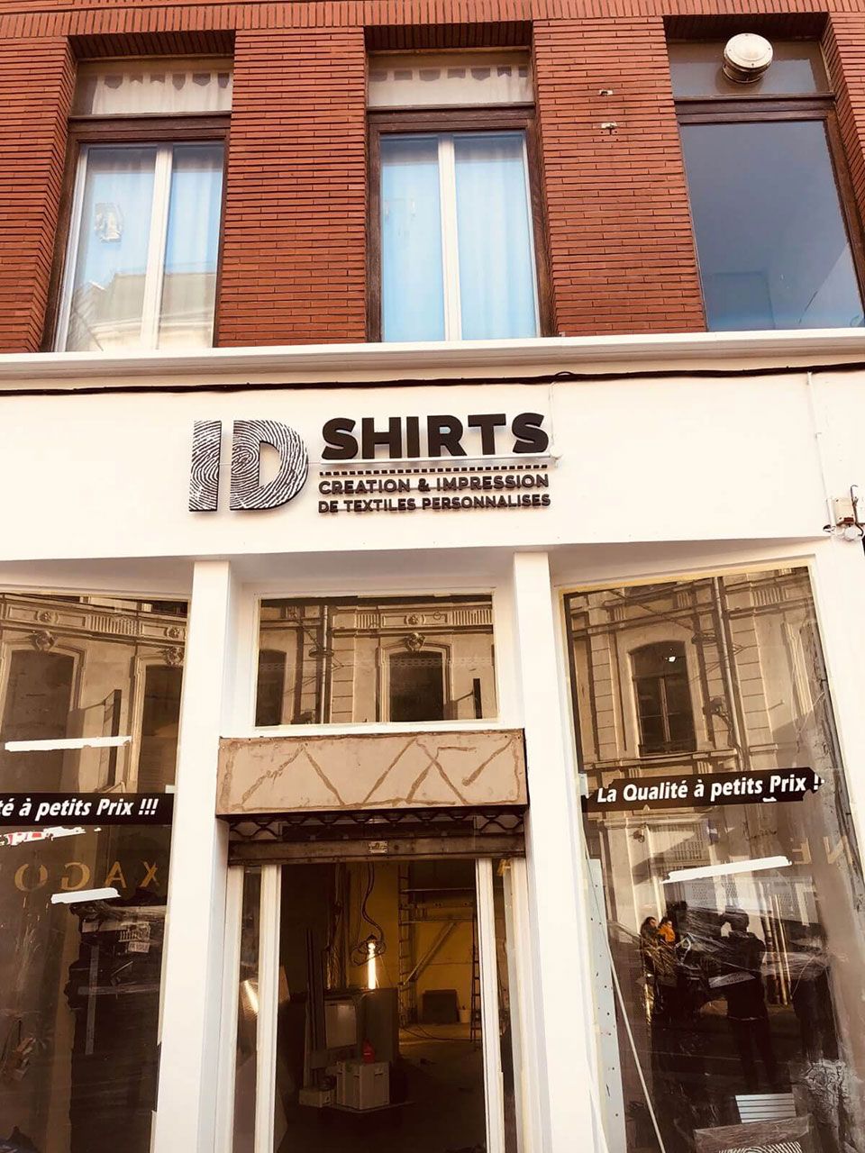 Enseignes lumineuses - ID shirts