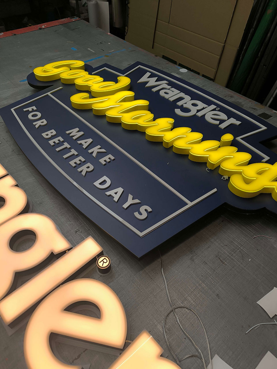Enseignes lumineuses - Wrangler Good Mornings
