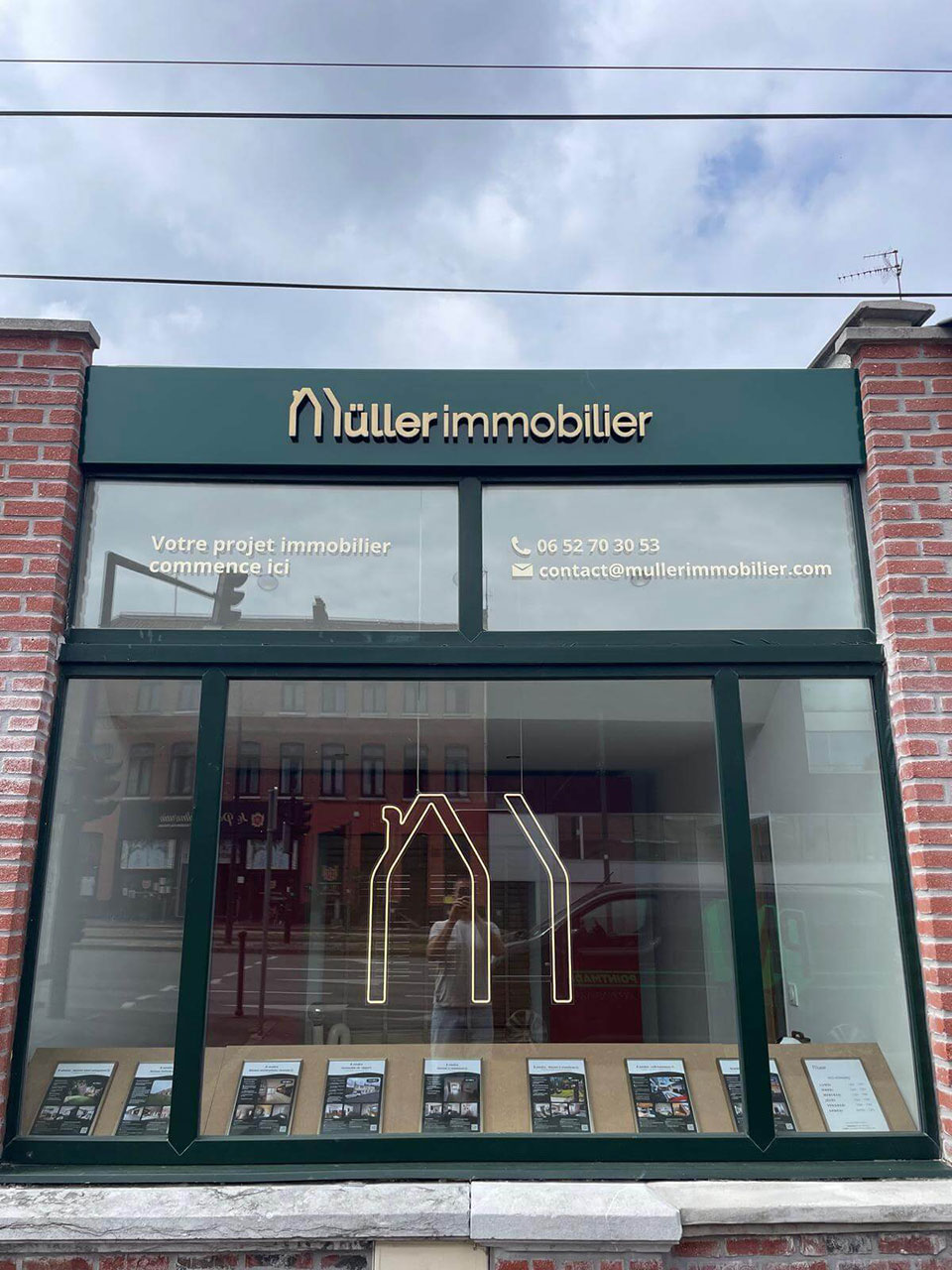 Enseignes lumineuses - Müller Immobilier